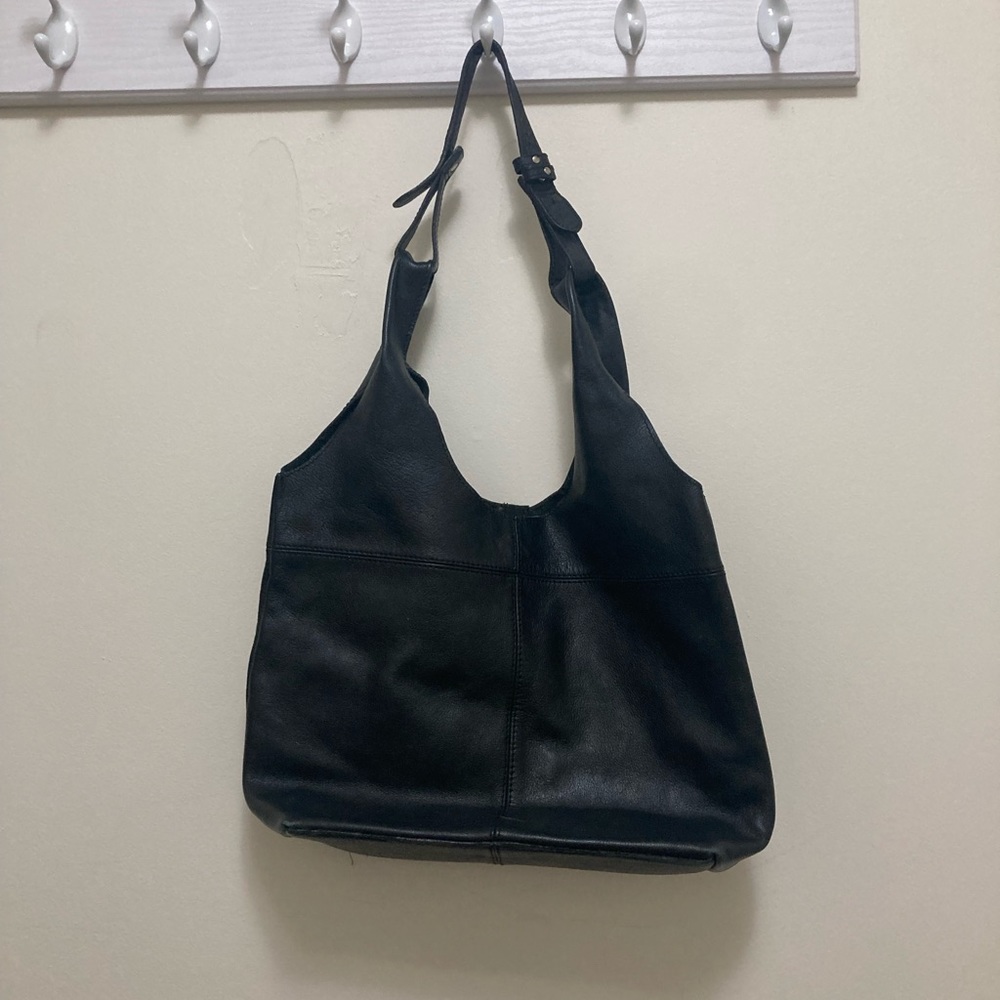 Black leather tote